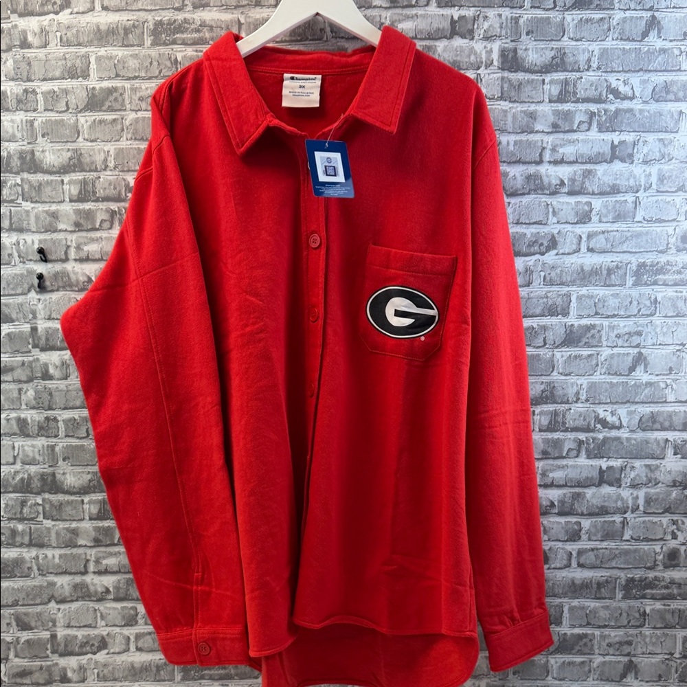 NWT Georgia Bulldogs Red Button-Up Shirt